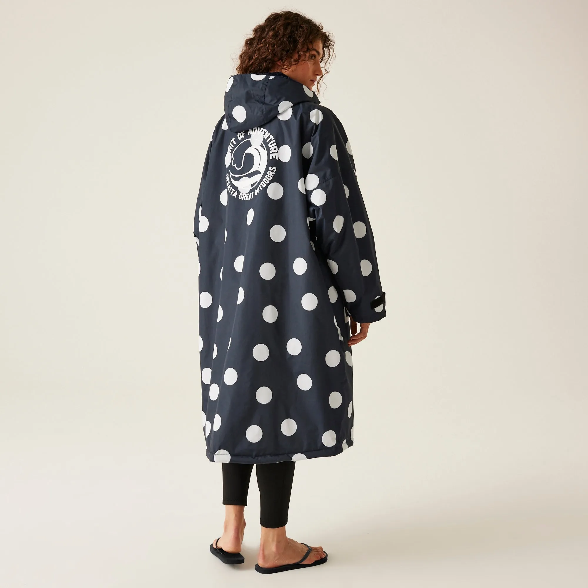 Regatta Adult Waterproof Changing Robe