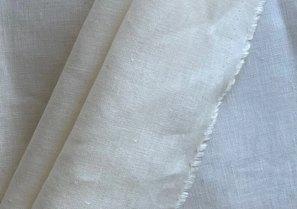 Semi-Sheer Creamy Light Ivory Handkerchief Linen (Made in Poland)